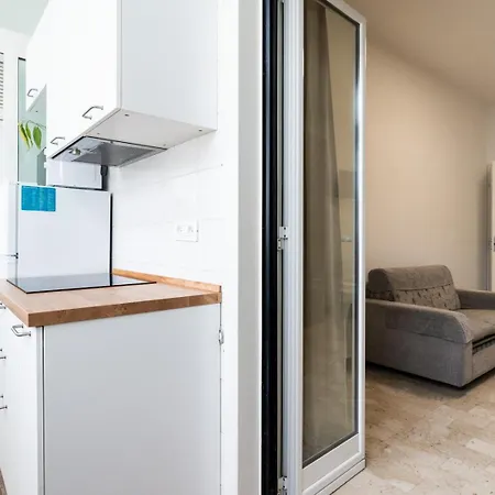 Febe By Wonderful Italy *